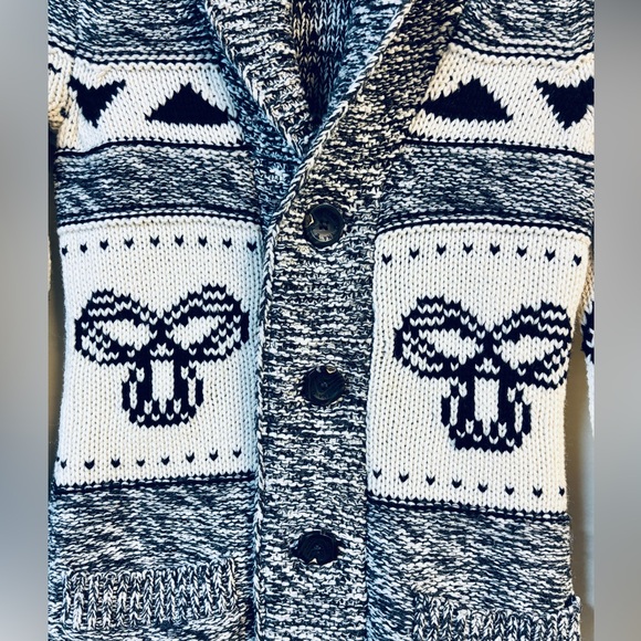 TNA Aritzia Sea to Sky Black & Cream Button Cardigan  Sweater Small - Picture 3 of 7